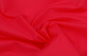 ткань курточная таффета 190t, wr/pu, 60гр/м2, 100пэ, 150см, красный/s171, (рул 100м) d купить в Владикавказе.